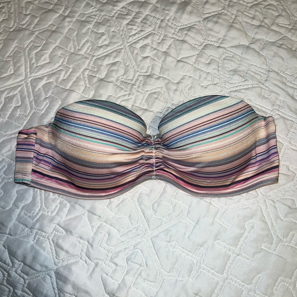 Victoria’s Secret strapless swim top - Picture 5 of 6